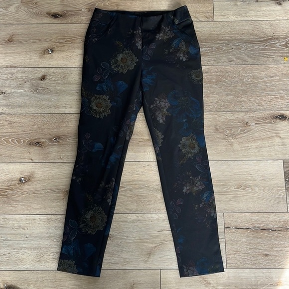 Soft Surroundings Black Floral Ponte Knit Pull On Pants - Picture 1 of 12